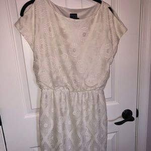 Gabby Skye off white lace dress Sz 8